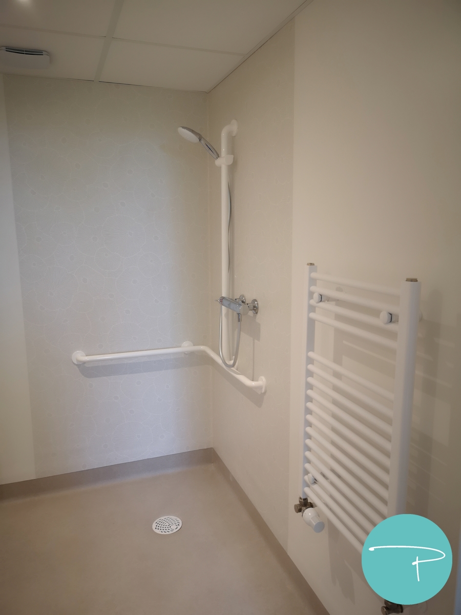 Choix de la polychromie de l'EHPAD - Salle de bain dans les chambres des résidents