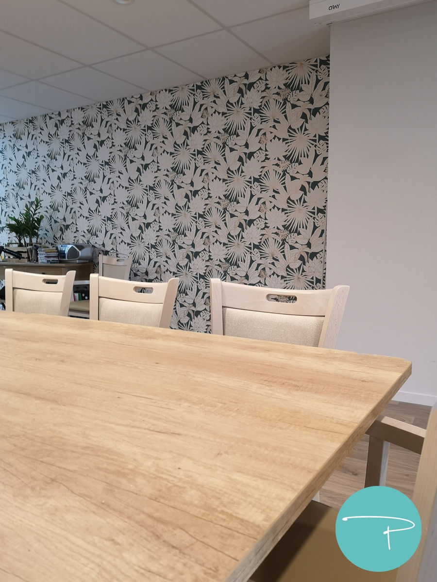 Choix de la polychromie de l'EHPAD - Salle à manger papier peint végétal vert