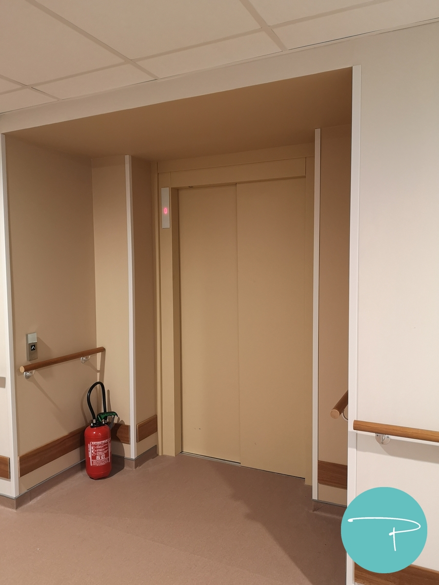 Choix de la polychromie de l'EHPAD - Ascenseur beige